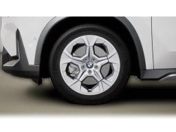 BMW X1 xDrive28i Sports Activity Vehicle 2026
