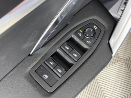 BMW X1 xDrive28i Sports Activity Vehicle 2026