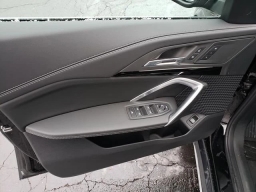 BMW X1 xDrive28i Sports Activity Vehicle 2026