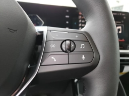 BMW X1 xDrive28i Sports Activity Vehicle 2026