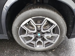 BMW X1 xDrive28i Sports Activity Vehicle 2026