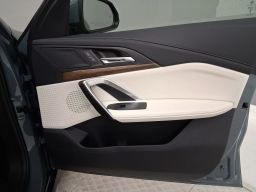 BMW X1 xDrive28i Sports Activity Vehicle 2026