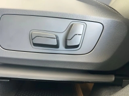 BMW X1 xDrive28i Sports Activity Vehicle 2026