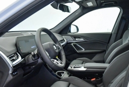 BMW X1 xDrive28i Sports Activity Vehicle 2026