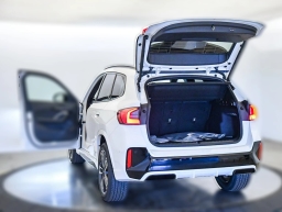 BMW X1 xDrive28i Sports Activity Vehicle 2026