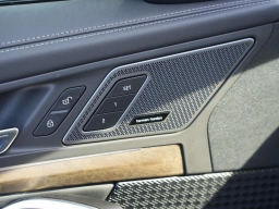 BMW X1 xDrive28i Sports Activity Vehicle 2026