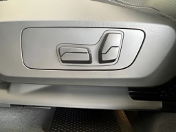 BMW X1 xDrive28i Sports Activity Vehicle 2026