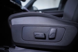 BMW X1 xDrive28i Sports Activity Vehicle 2026