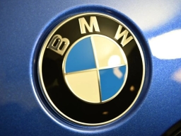 BMW X1 xDrive28i Sports Activity Vehicle 2026