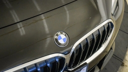 BMW X1 xDrive28i Sports Activity Vehicle 2026