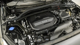 BMW X1 xDrive28i Sports Activity Vehicle 2026