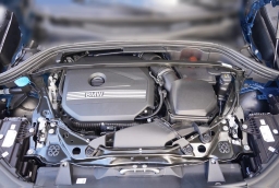 BMW X1 xDrive28i Sports Activity Vehicle 2026