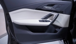 BMW X1 xDrive28i Sports Activity Vehicle 2026