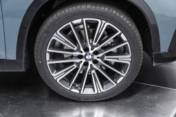 BMW X1 xDrive28i Sports Activity Vehicle 2026