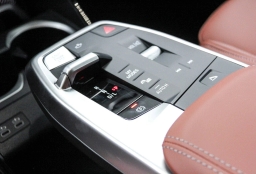 BMW X1 xDrive28i Sports Activity Vehicle 2026