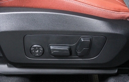 BMW X1 xDrive28i Sports Activity Vehicle 2026