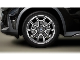 BMW X1 xDrive28i Sports Activity Vehicle 2026