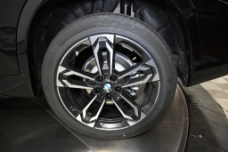 BMW X1 xDrive28i Sports Activity Vehicle 2026