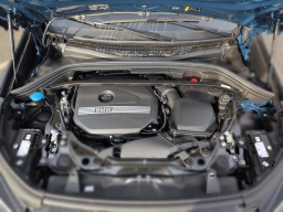 BMW X1 xDrive28i Sports Activity Vehicle 2026