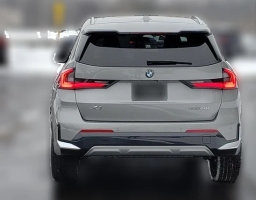 BMW X1 xDrive28i Sports Activity Vehicle 2026