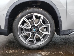 BMW X1 xDrive28i Sports Activity Vehicle 2026