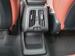 BMW X1 xDrive28i Sports Activity Vehicle 2026