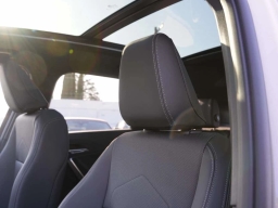 BMW X1 xDrive28i Sports Activity Vehicle 2026