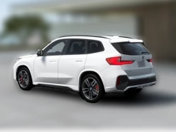 BMW X1 xDrive28i Sports Activity Vehicle 2026
