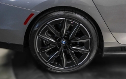 BMW i7 eDrive50 Sedan 2025