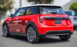 MINI Hardtop 2 Door Cooper FWD 2025