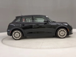 MINI Hardtop 4 Door Cooper FWD 2026