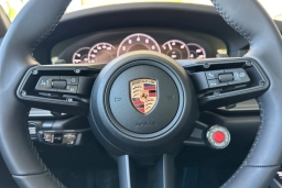 Porsche 911 Carrera Coupe 2026