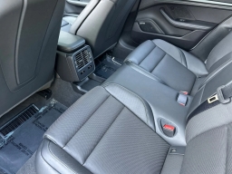 Porsche Taycan 4 AWD 2025