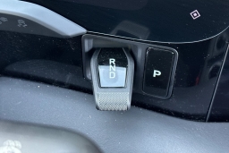 Porsche Taycan 4 AWD 2025