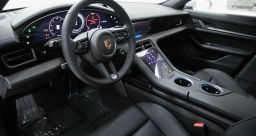 Porsche Taycan 4 AWD 2026