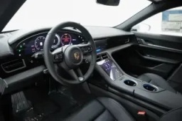 Porsche Taycan 4 AWD 2026