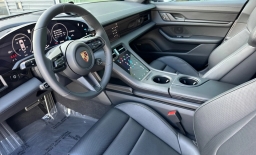 Porsche Taycan 4 AWD 2026