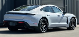 Porsche Taycan 4 AWD 2026