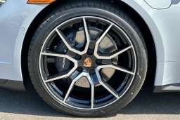 Porsche Taycan 4 AWD 2026