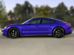 Porsche Taycan 4 AWD 2025