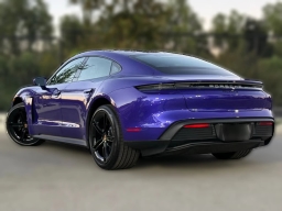 Porsche Taycan 4 AWD 2025