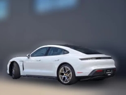 Porsche Taycan 4 AWD 2025