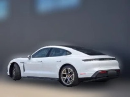 Porsche Taycan 4 AWD 2025