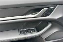 Porsche Taycan 4 AWD 2026