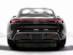 Porsche Taycan 4 AWD 2026