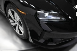 Porsche Taycan 4 AWD 2026