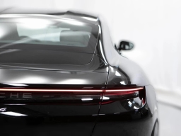 Porsche Taycan 4 AWD 2026