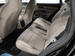 Porsche Taycan 4 AWD 2026