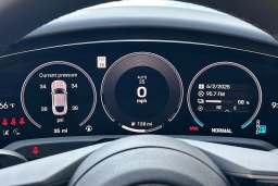 Porsche Taycan 4 AWD 2025