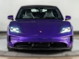 Porsche Taycan 4 AWD 2025